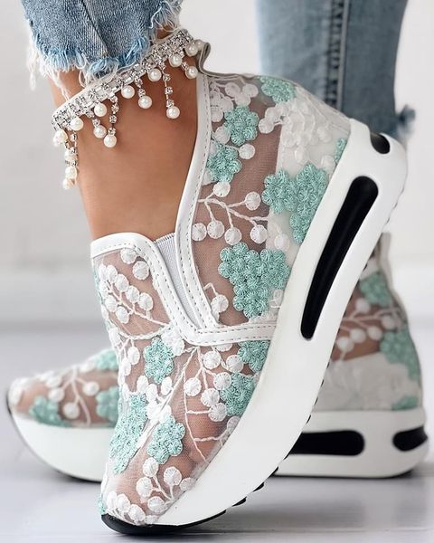Florabelle - Delicate Lace Sneakers