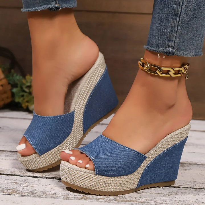 Vivian - Timeless Wedge Sandals