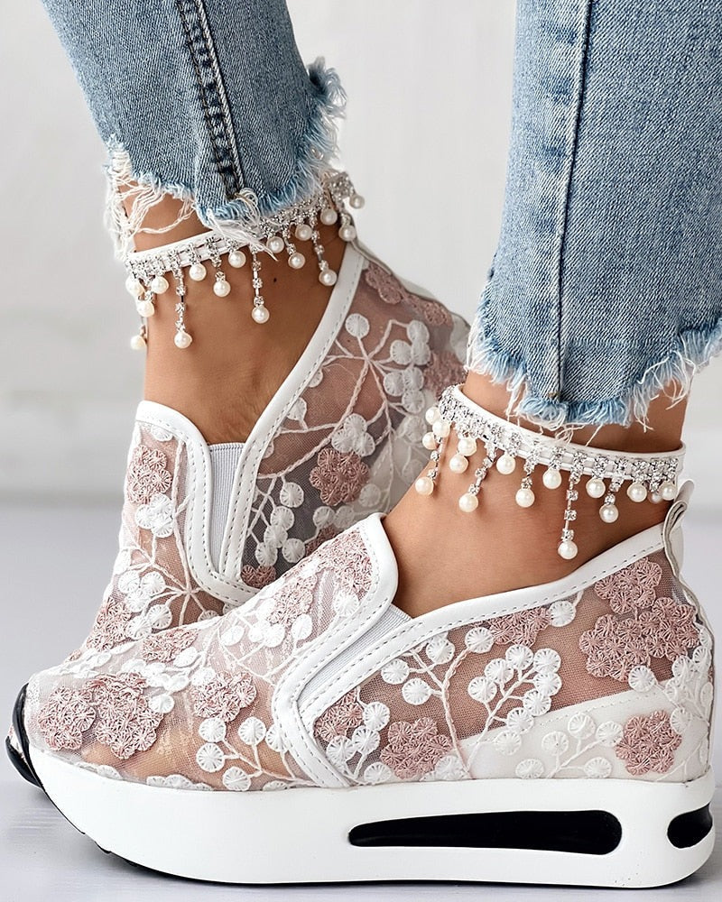 Florabelle - Delicate Lace Sneakers