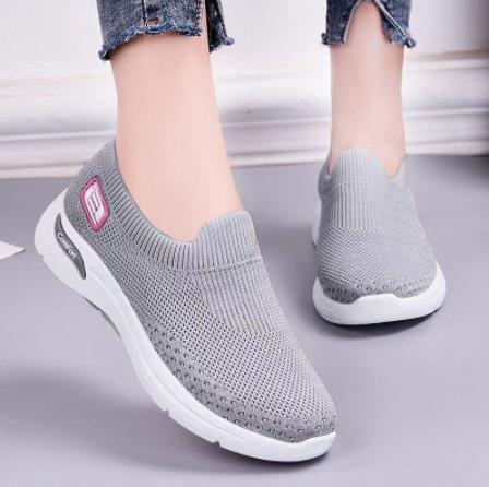 Kaira - Lightweight Comfortable Sneakers